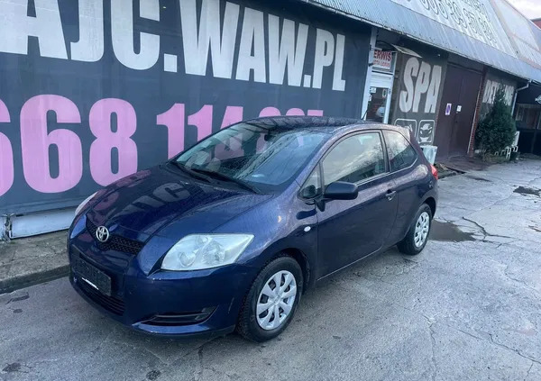 samochody osobowe Toyota Auris cena 16900 przebieg: 199400, rok produkcji 2007 z Warszawa